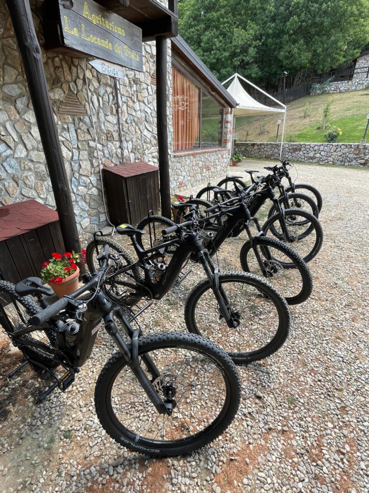 La Locanda Del Poeta 아크리 외부 사진